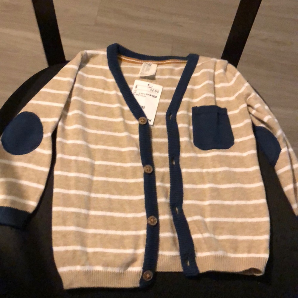 Khaki & navy blue sweater